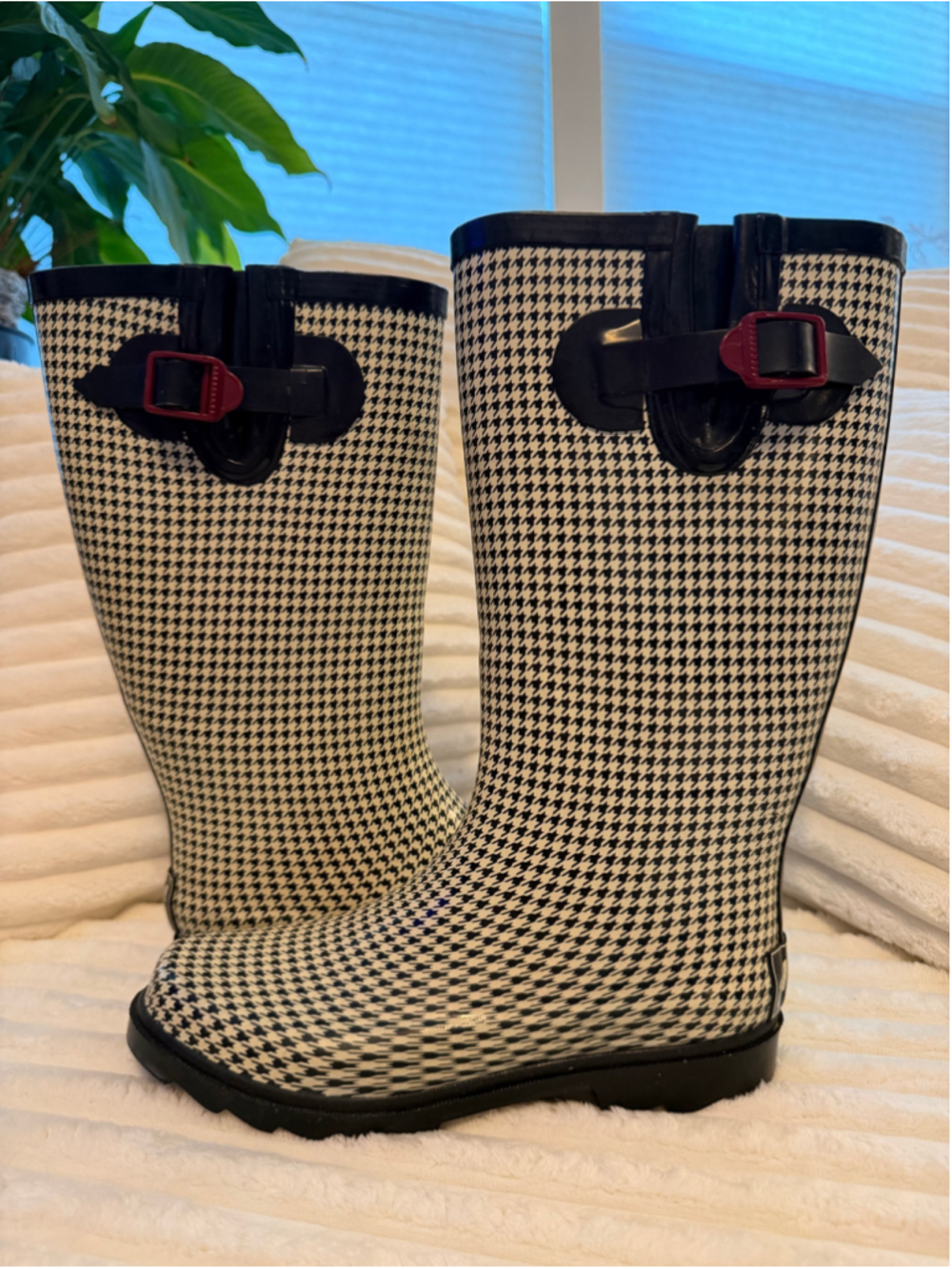 Women's Austin Trading Co. Houndstooth Rain Boots Black and White